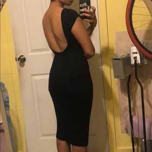 BACK LESS / BLACK AND PLUM DRESSES